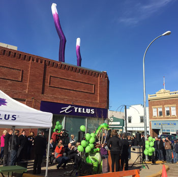telus downtown store grand opening