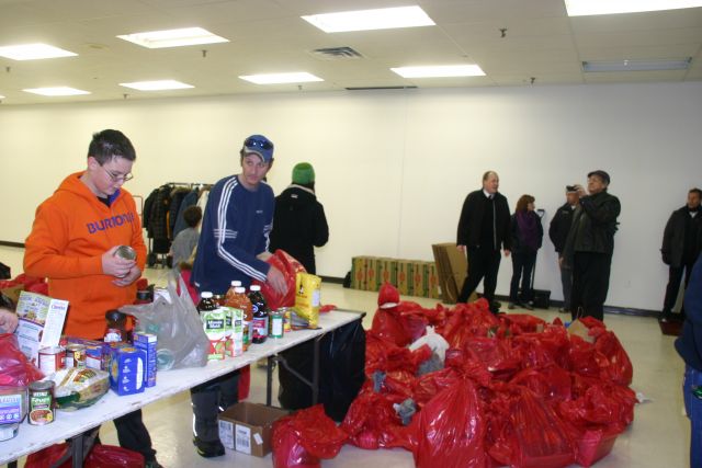 red bag food drive drum salvation army nov 2014