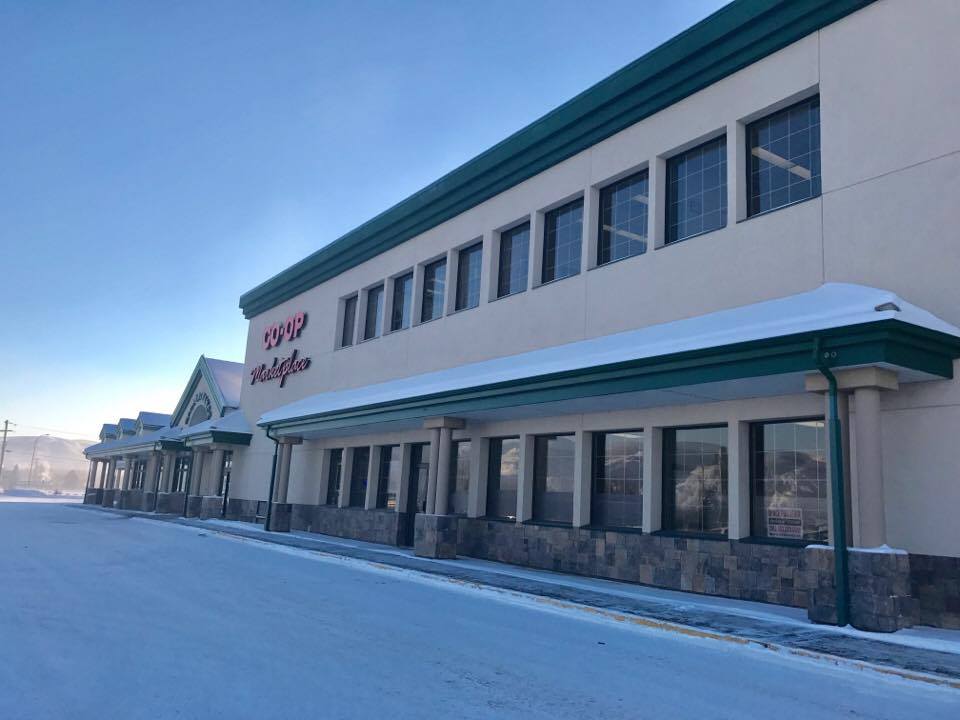 Drumheller Co op to close food store