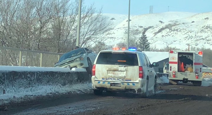 Limited visibility leads to bridge incident in Drumheller Alberta