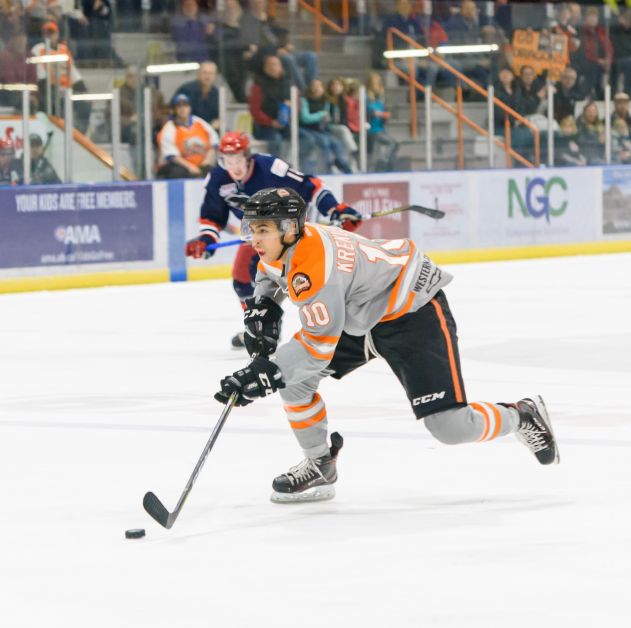 Tyler Kreklewich, 10, makes a breakaway. The Drumheller Dragons faced off against the Brooks Bandits for Game 4 of the second round of playoffs on Tuesday, March 20. This game was the final do or die for the Dragons as the Bandits won the last three games. The Dragons came out on top and won 3 – 2. Mailphoto by Terri Huxley