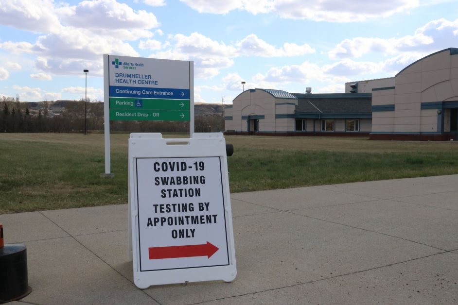 drumheller health covid swabbing station