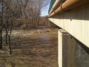 michichi-creek-flood.jpg